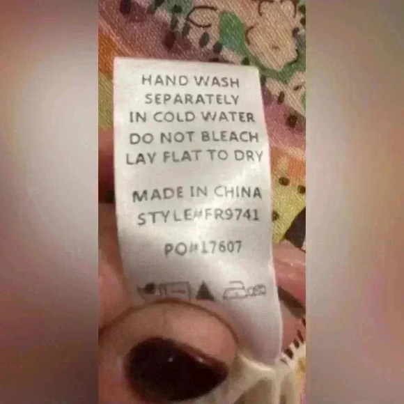 NWT Stile_Perlei linen/cotton blend, cream paisley patterned romper; size S - Picture 13 of 13